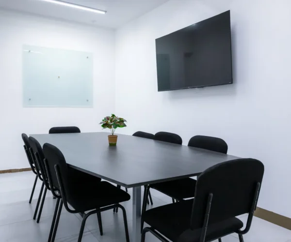 Sala de juntas en Gomac Col. Americana, oficinas en renta en Guadalajara