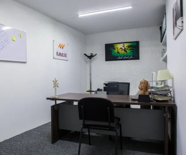 Oficina privada en Gomac Galerías, oficinas en renta en Guadalajara