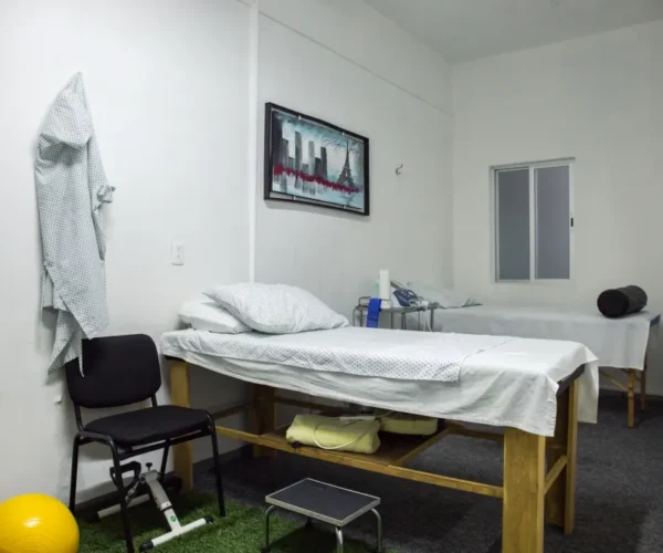 Cabina de fisioterapia en Gomac Minerva, oficinas en renta en Guadalajara