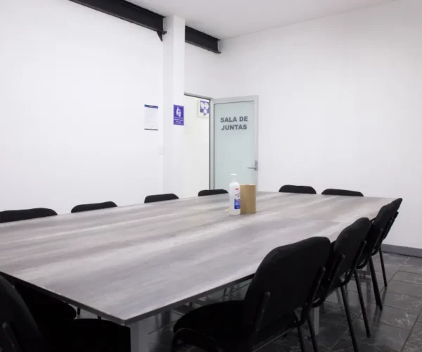 Sala de juntas en Gomac Punto Sao Paulo, oficinas en renta en Guadalajara